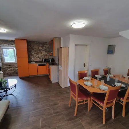 Apartment Istrian App House Margarita Vilanija